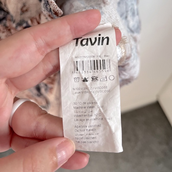 Tunic Length Fall Flower Button Up Shirt - Picture 7 of 7